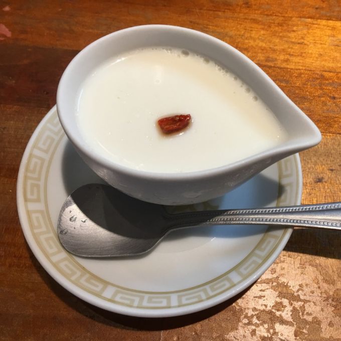 杏仁豆腐